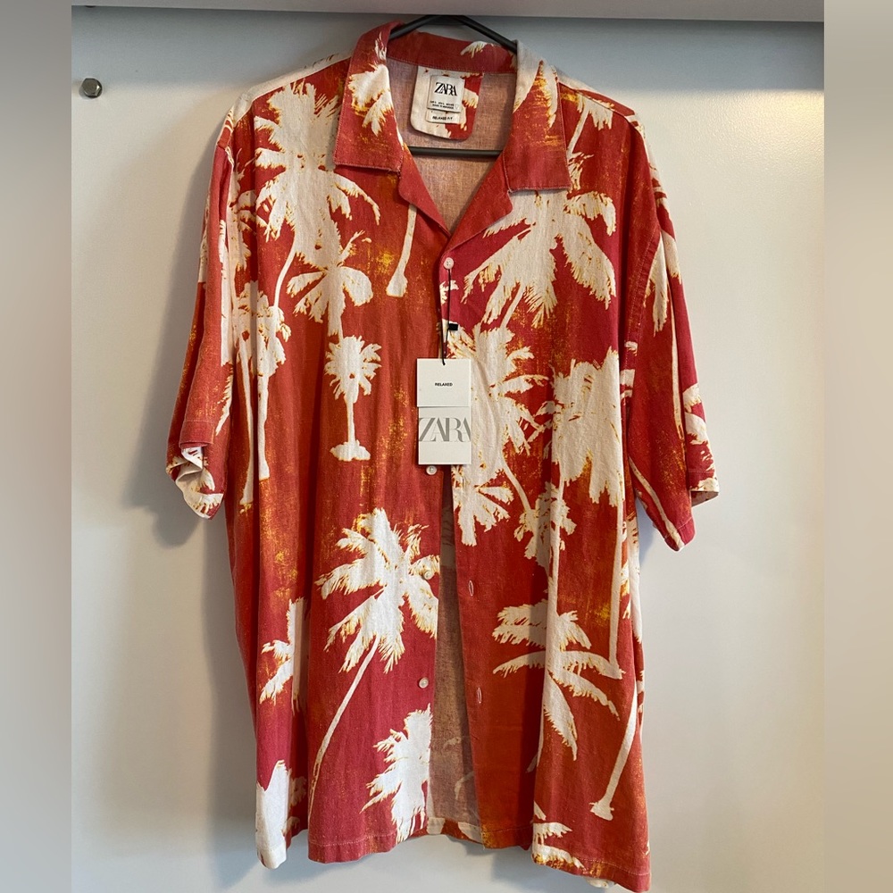 Zara Palm Tree Button-up T-shirt
